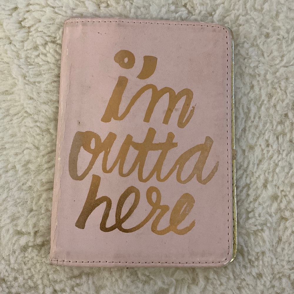 ❤️ BANDO “I’m Outta Here” Passport Holder Wallet